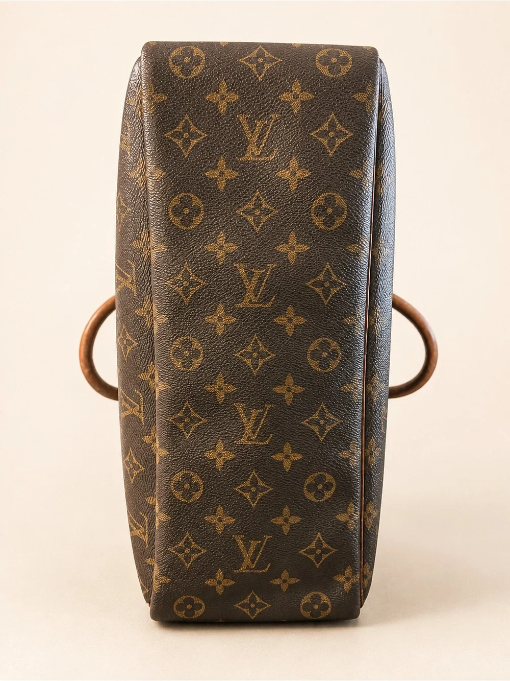Louis Vuitton Monogram Deauville Bag w/ COA & Dust Bag